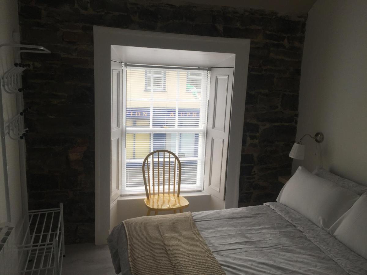 Room 2 Camp Street B&B & Self Catering Oughterard Bagian luar foto